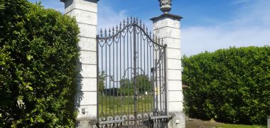 Storico Palazzo in piccolo borgo a ridosso dell'Oltrepò Pavese 