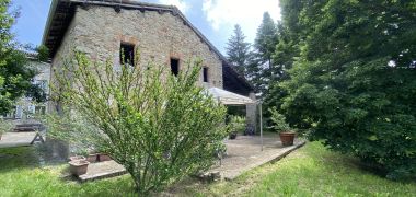 Oltrepò Pavese Hills - Detached House with ancient stone buildings