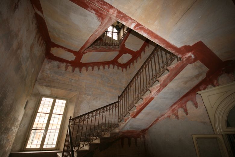 Storico Palazzo in piccolo borgo a ridosso dell'Oltrepò Pavese 