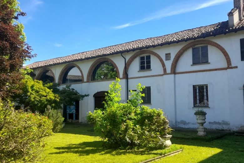 Historic building on the banks of the Po River