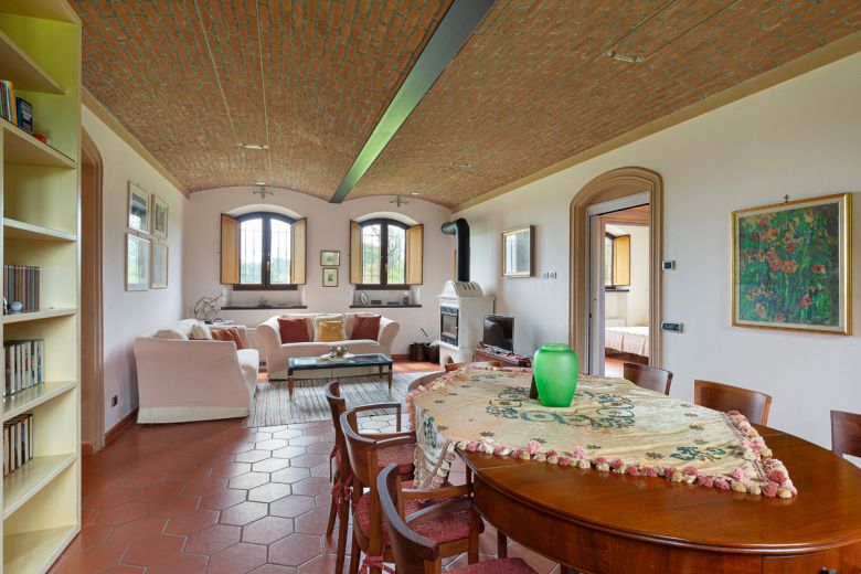 Prestigious residence in the Park of the Castle ''La Bastardina'' - hills of Piacenza