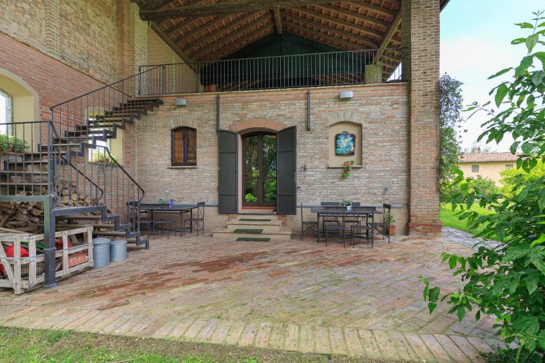 Prestigious residence in the Park of the Castle ''La Bastardina'' - hills of Piacenza