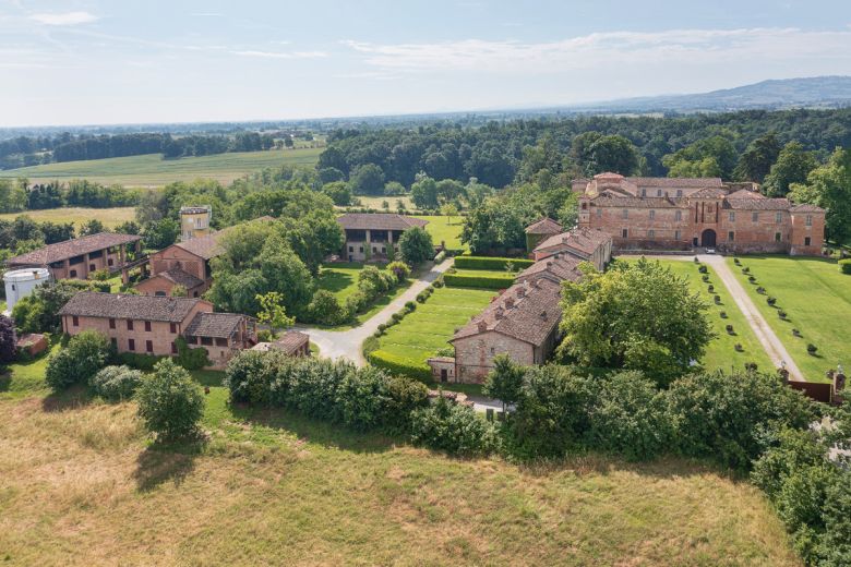 Dimora di pregio nel Parco del Castello ''La Bastardina'' - Val Luretta  