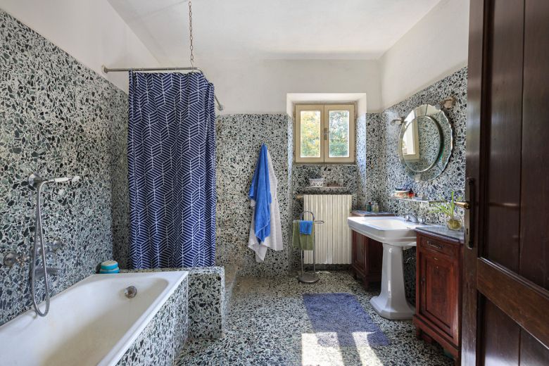 Oltrepò Pavese Hills - Detached House with ancient stone buildings Oltrepò Pavese Hills - Detached House with ancient stone buildings