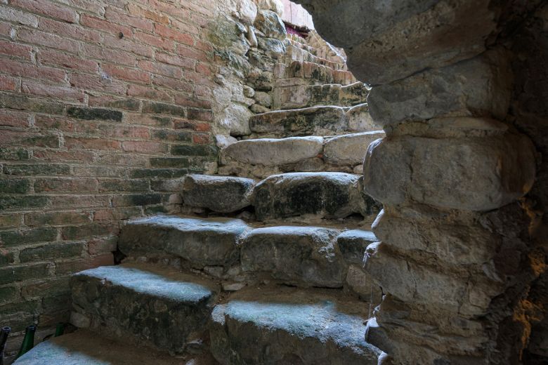 Oltrepò Pavese Hills - Detached House with ancient stone buildings Oltrepò Pavese Hills - Detached House with ancient stone buildings