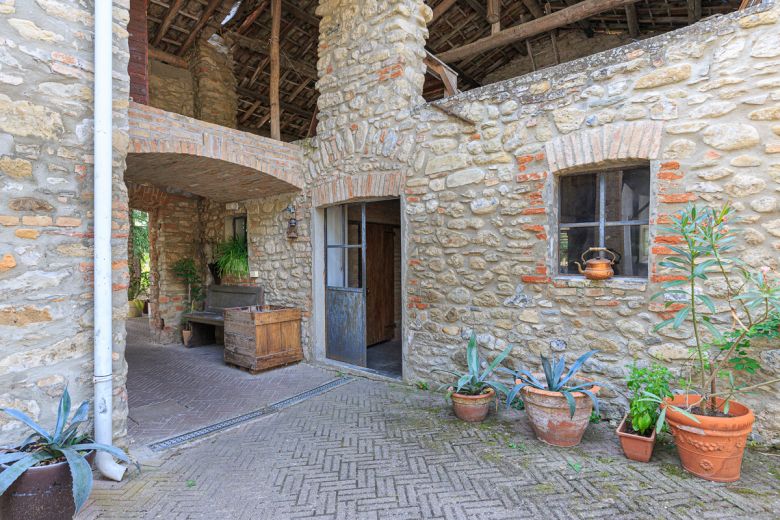 Oltrepò Pavese Hills - Detached House with ancient stone buildings Oltrepò Pavese Hills - Detached House with ancient stone buildings